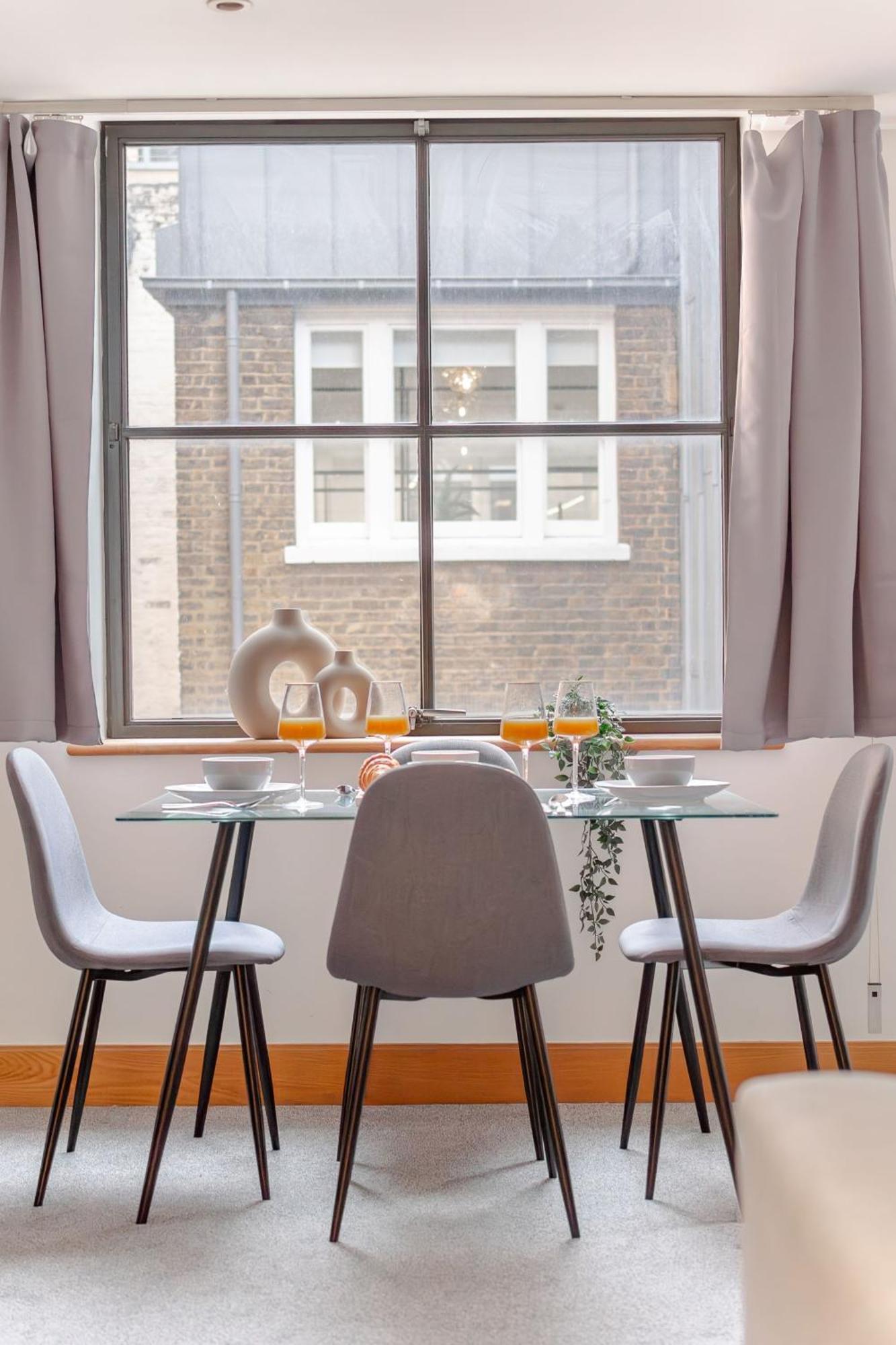 Holborn - 2Br Near Covent Garden -Cityapartmentstay 런던 외부 사진