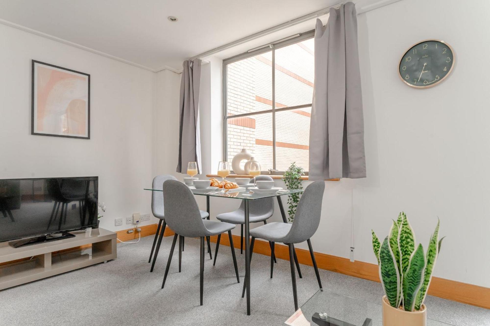 Holborn - 2Br Near Covent Garden -Cityapartmentstay 런던 외부 사진